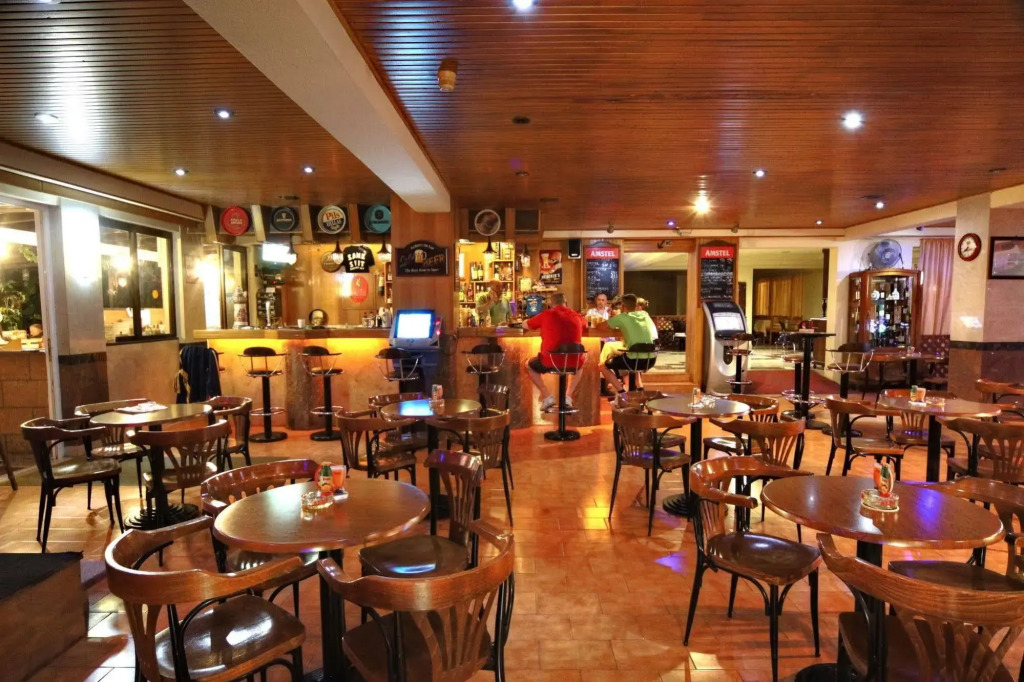 Kassandra Hotel
