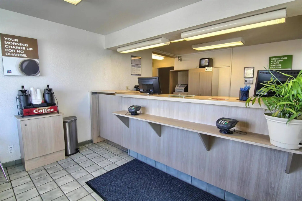 Motel 6-Fort Wayne, IN