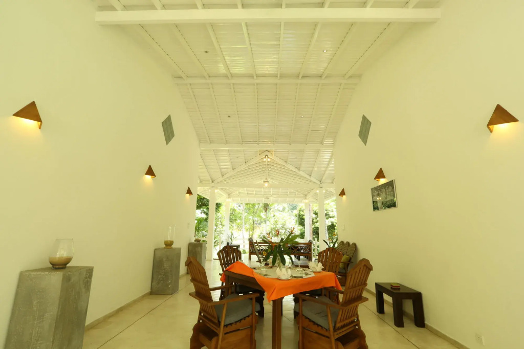 Beach Grove Villas