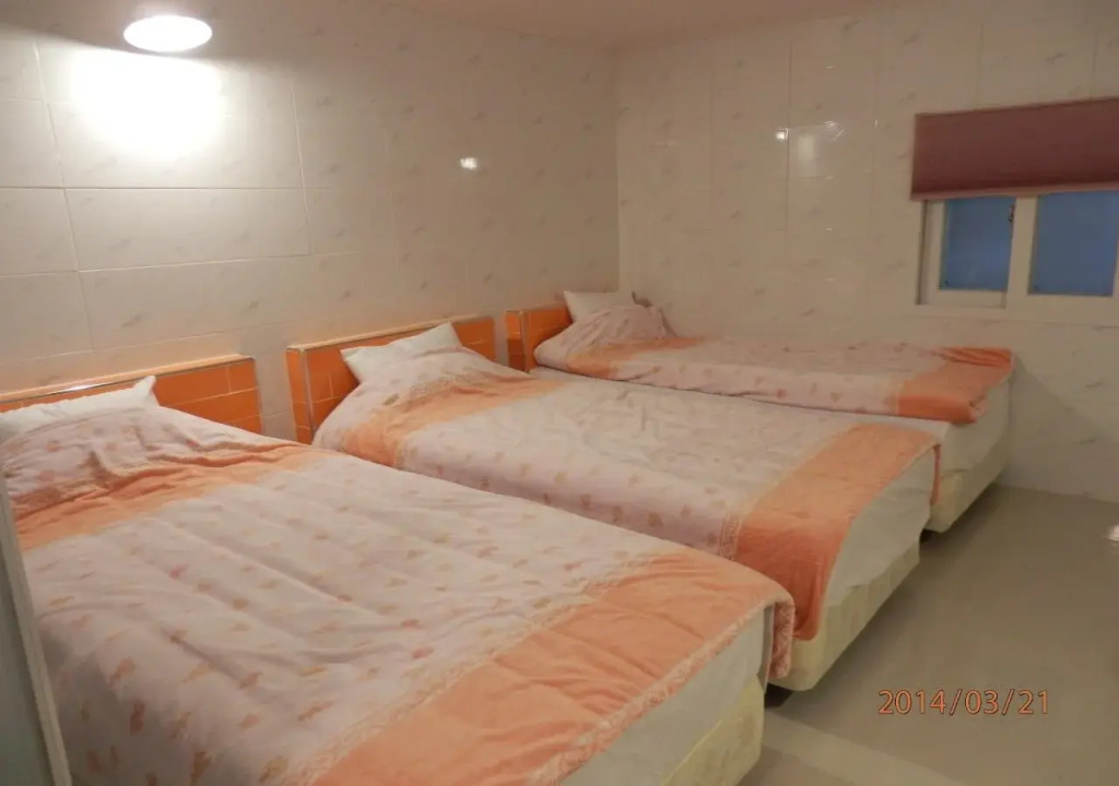Click Hotel