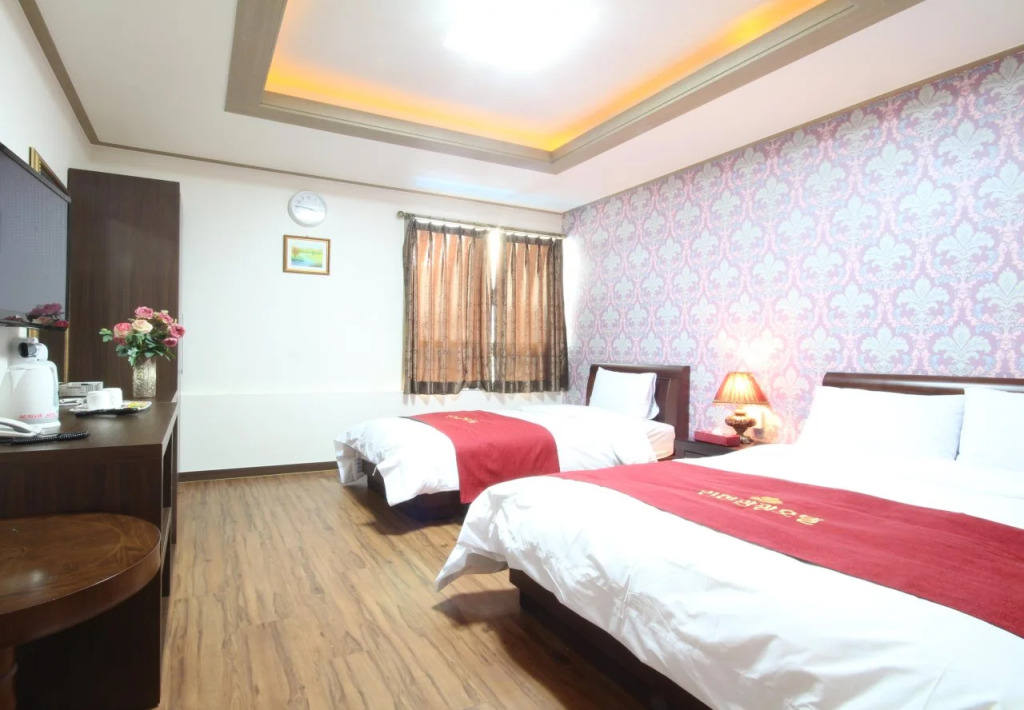 Incheon Tourist Hotel
