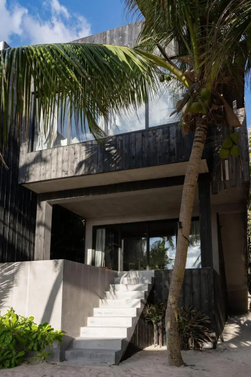 UMi Tulum