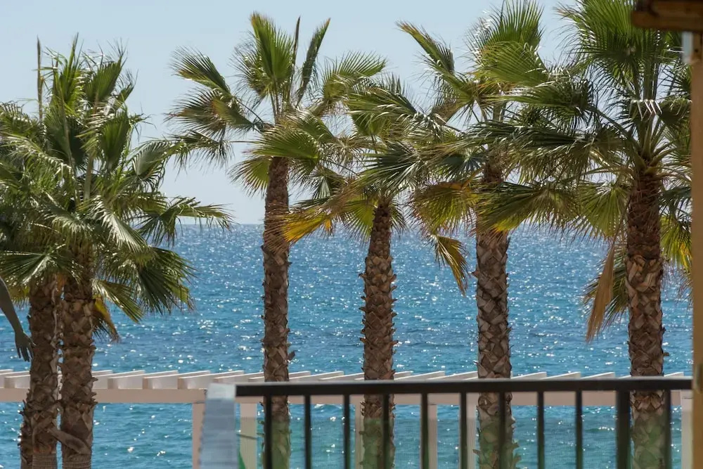 Fuengirola Promenade 1BR Apartment in 30 Meters to the Beach