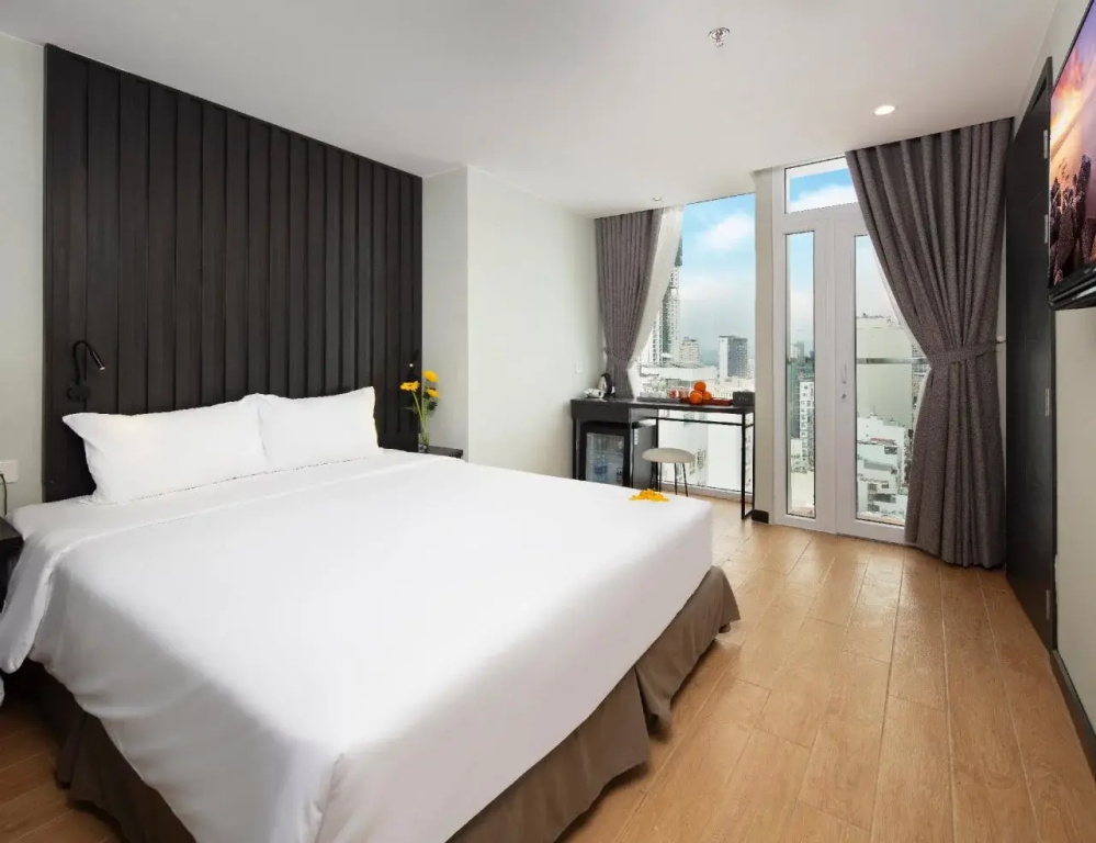 Отель Hermes Nha Trang
