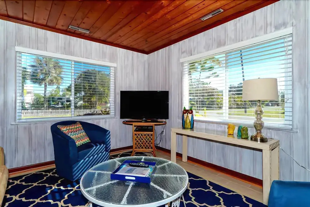 Paradise Cottage 2 Bedrooms 2 Bathrooms Home