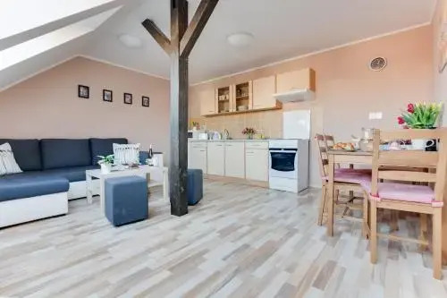 Jane's Attic Apartment