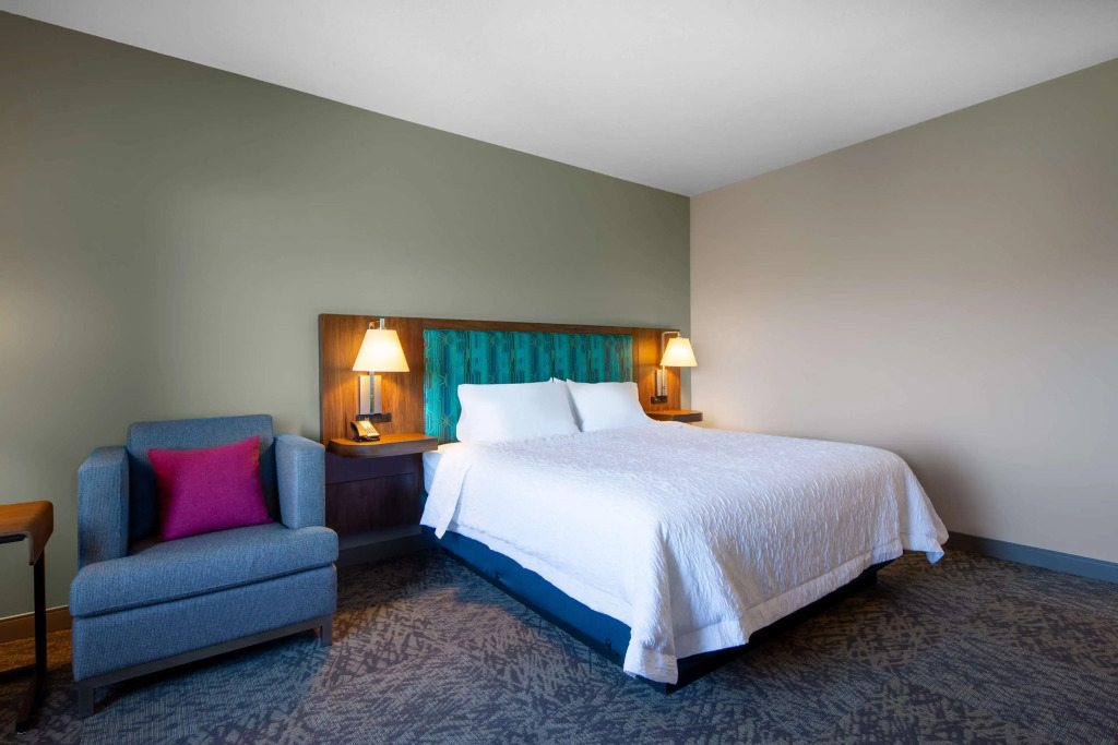 Hampton Inn & Suites Edmonton St. Albert, Ab