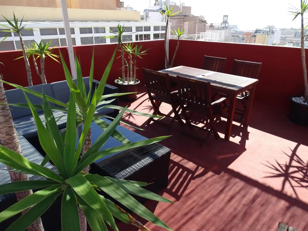 Santa Cruz Luxury Low-Cost Apartment with Terrace & Views