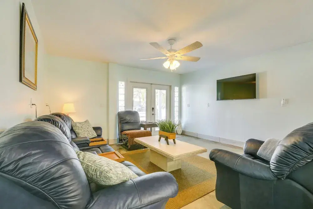 Walk to Beach: Fort Meyers Home w/ Patio!
