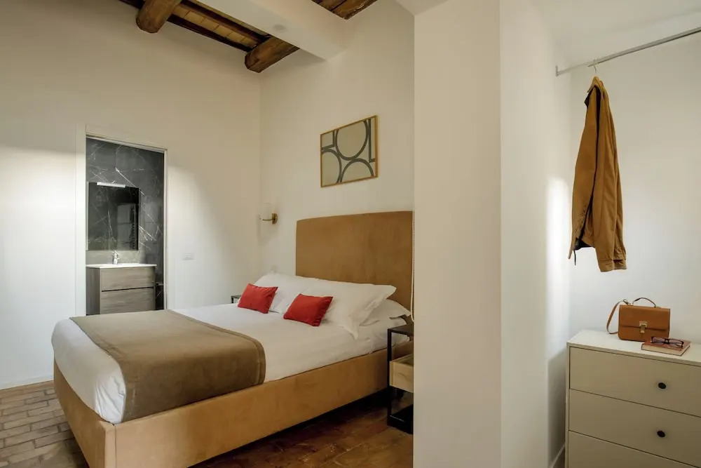 Signature Rooms by Hannah Hotels Collection