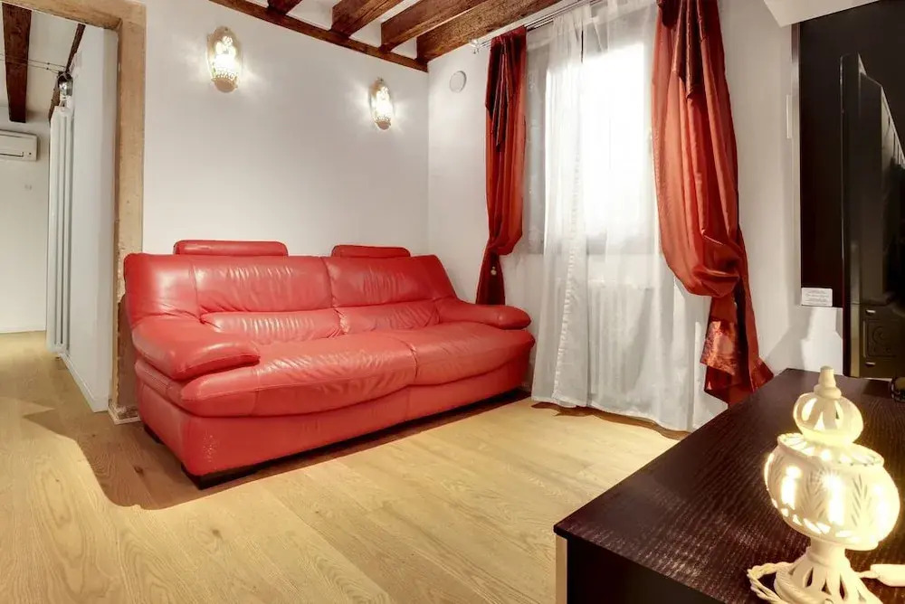 Ca' Patrizia Apartment in Venice
