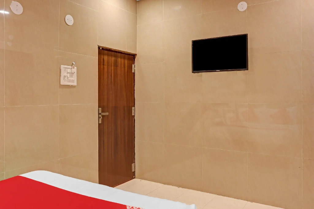 Sindhu Lodge by OYO Rooms