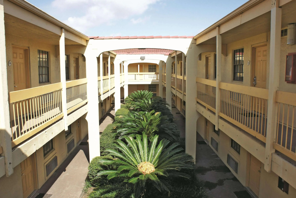 La Quinta Inn by Wyndham Clute Lake Jackson