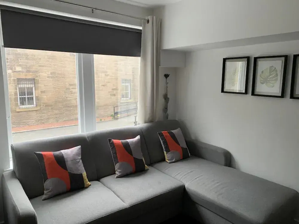 Smart 2 Bed Apartment Edinburgh City Centre Old To