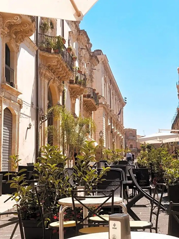 Il Galletto Viola, luxury room & suite