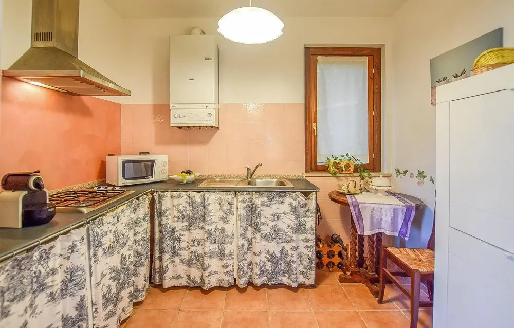 Stunning Home in San Feliciano With 2 Bedrooms
