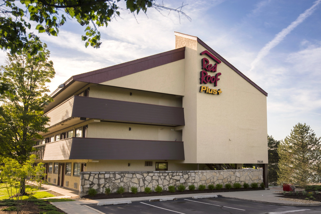 Red Roof Inn PLUS+ Chicago - Willowbrook