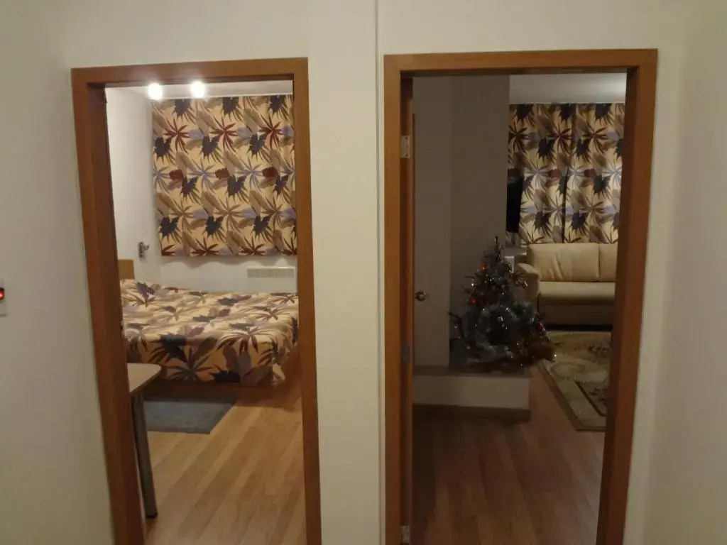 Deluxe Apartments