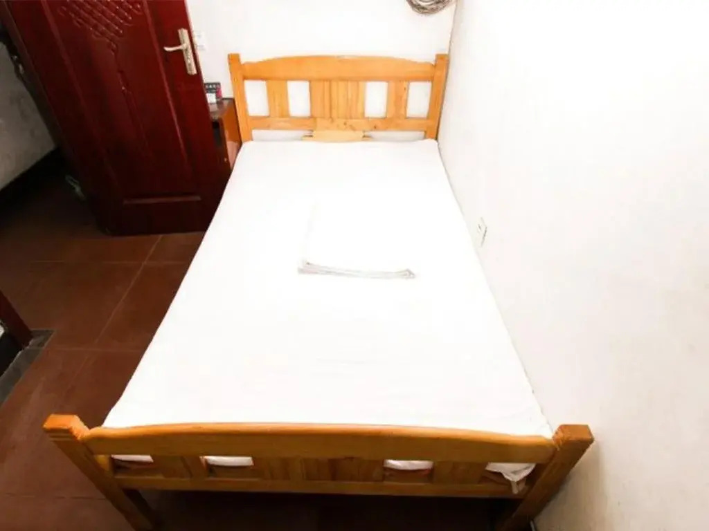 Xuancheng Jingxian Hehuatang Business Inn