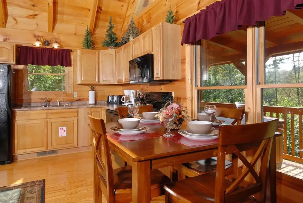 Mountain Lake Hideaway by Heritage Cabin Rentals