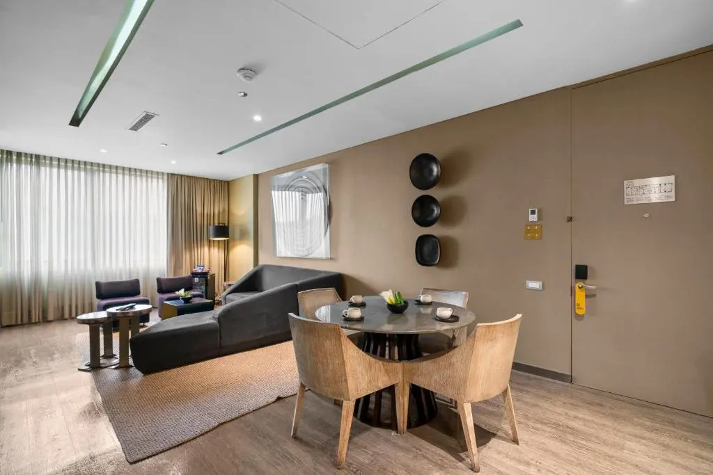 B.O.G. Hotel