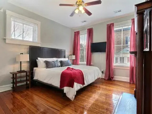 Lafayette Row Unit 2