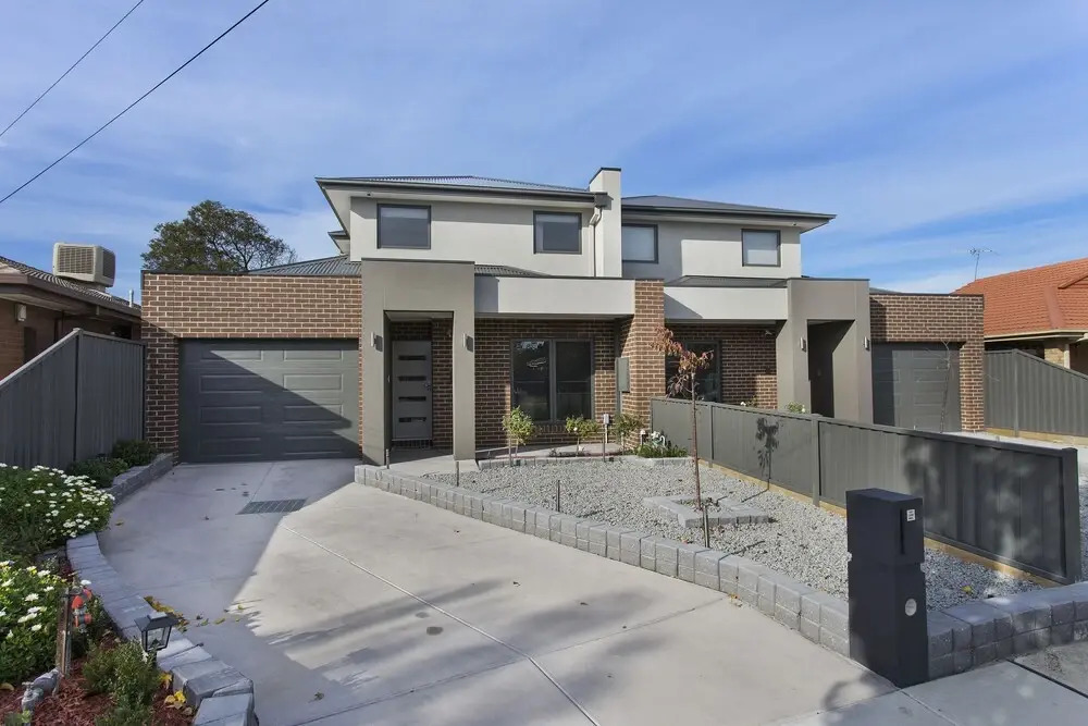 Bradford Place - Melbourne