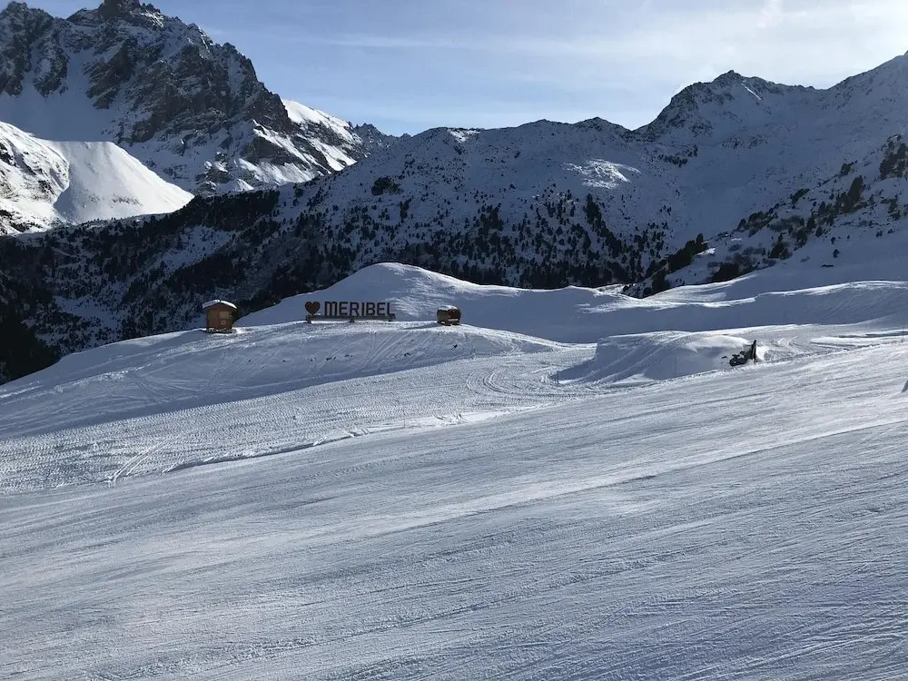 Apartment With 2 Bedrooms In Les Allues With Wonderful Mountain View Balcony And Wifi