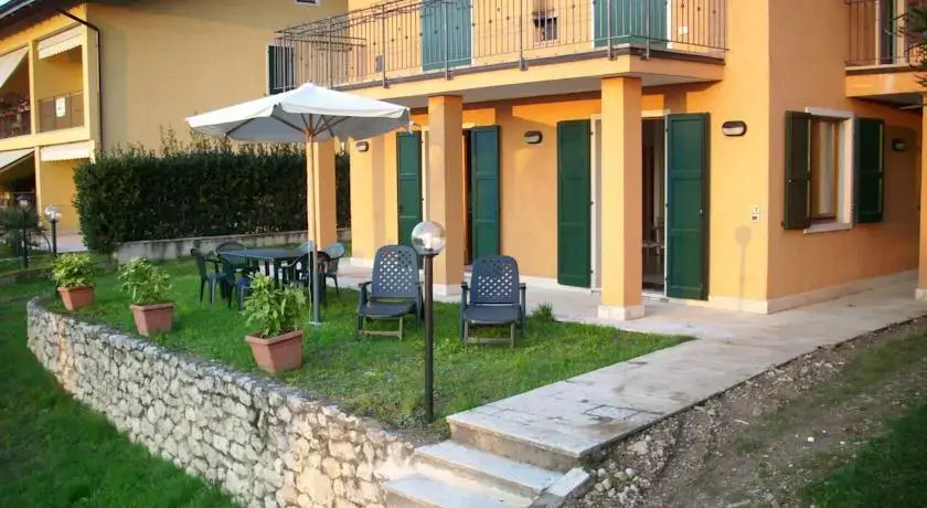 Dependance Villa Carera