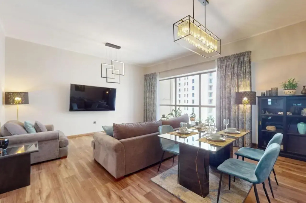 Sadaf 7, JBR - Vacationer