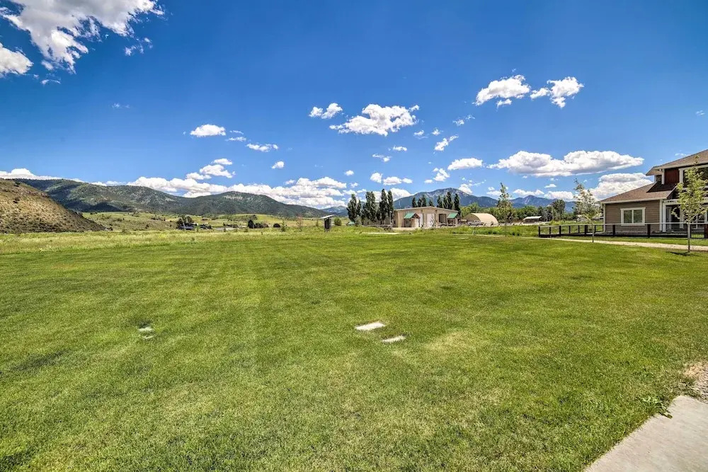 Modern Swan Valley Townhome w/ Walking Trails