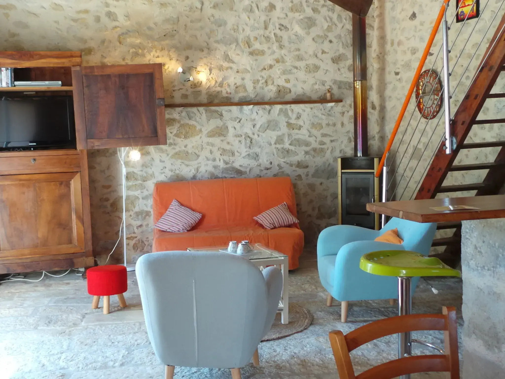 Cottage in Aquitaine with Bubble Bath