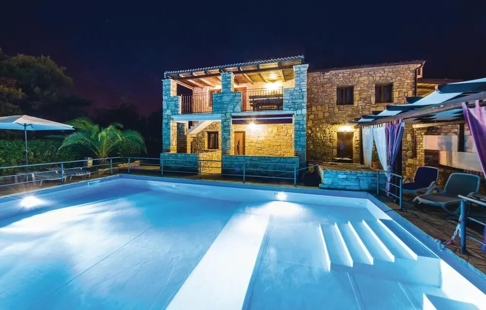 Nice Apartment in Vir With 2 Bedrooms, Wifi and Outdoor Swimming Pool