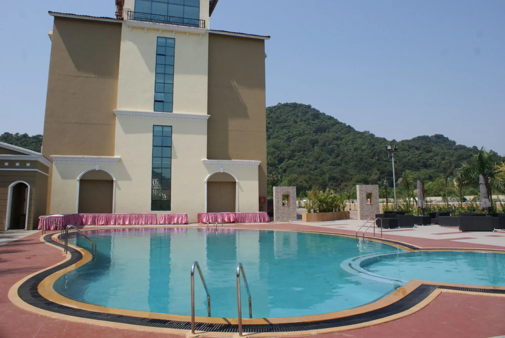 Hotel Sea N Rock