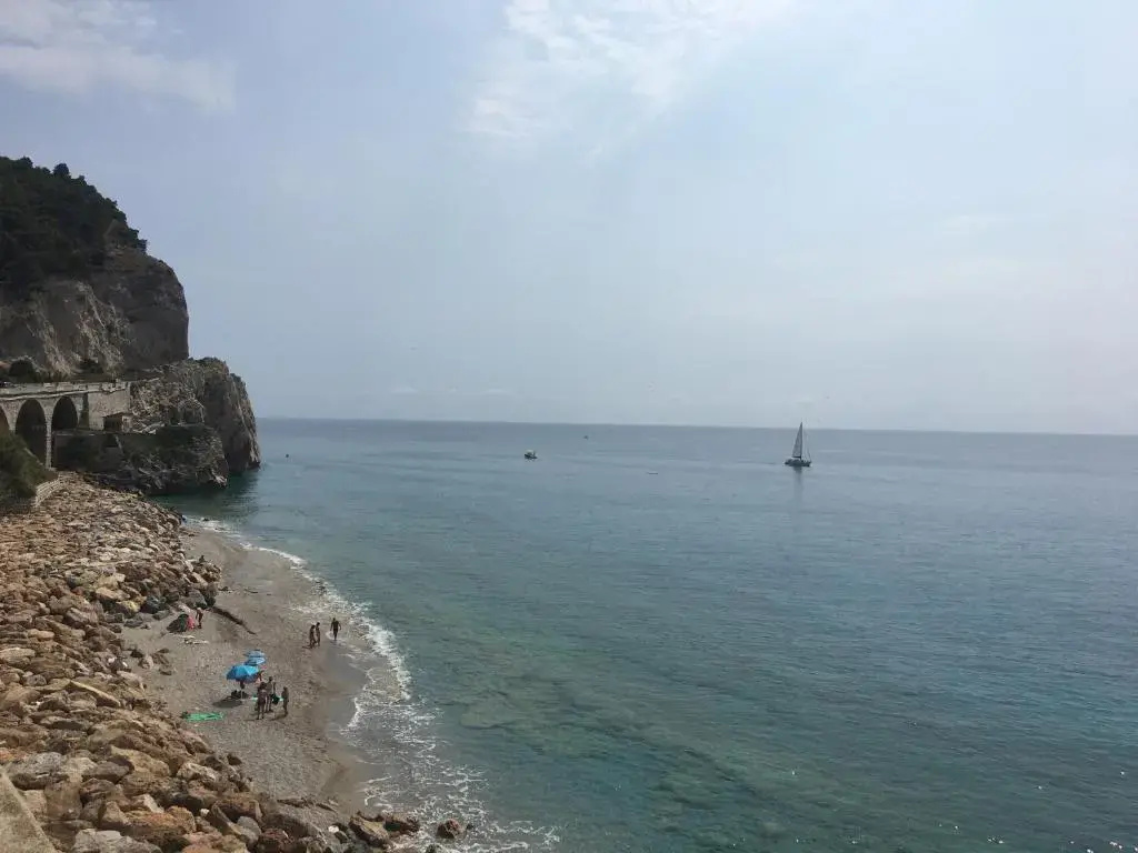 In campagna al mare