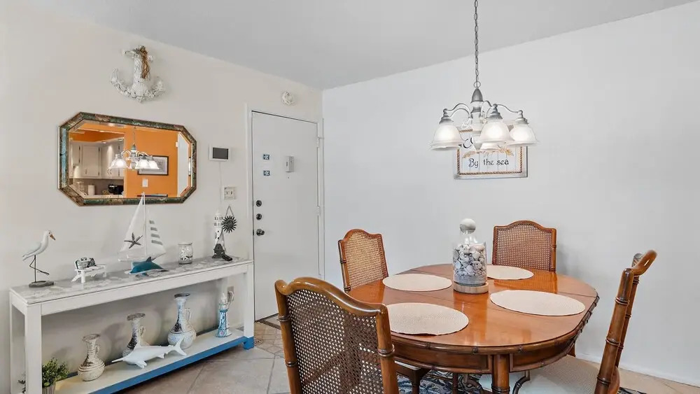 Serenity On Sutton 2 Bedroom Townhouse by RedAwning