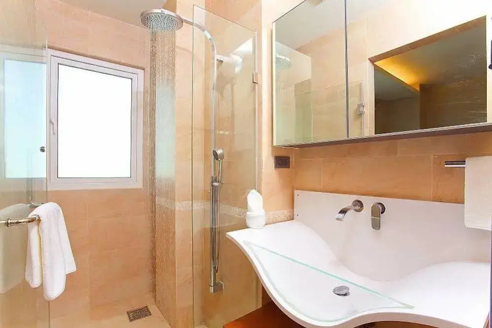 Ocean Fringe Apartment A