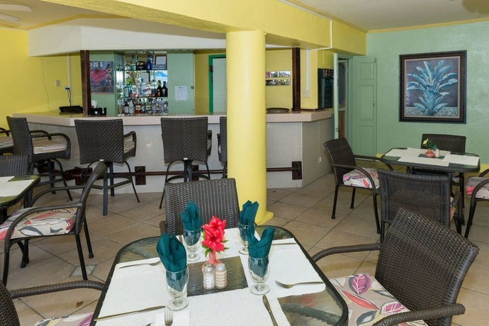 Country Club Mangowalk Townhouse