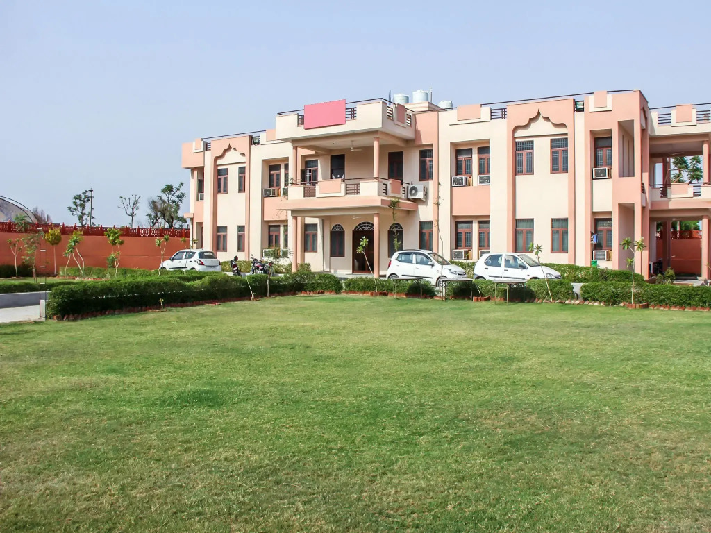 OYO 13789 Jaipur Hotel and Resort