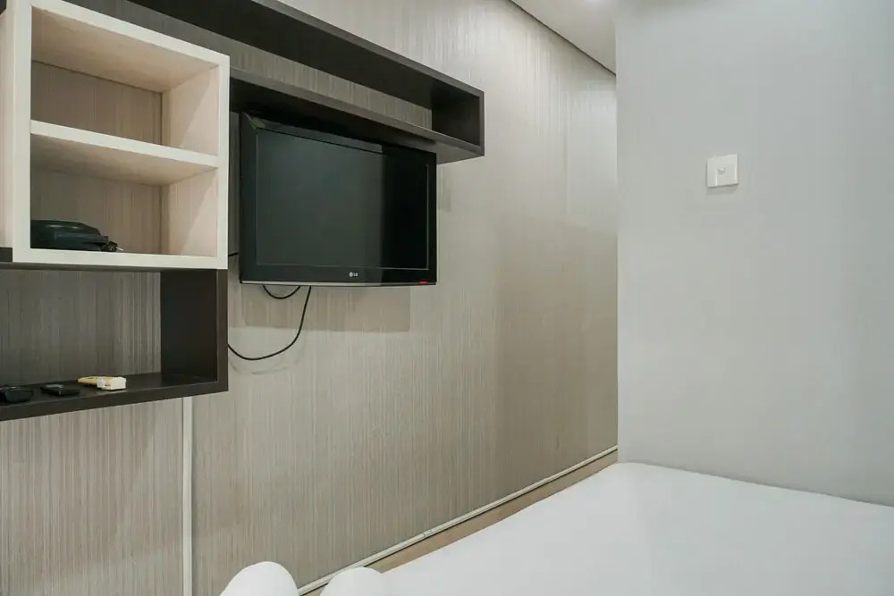 Simply Modern Classic Studio at Nifarro Apartment