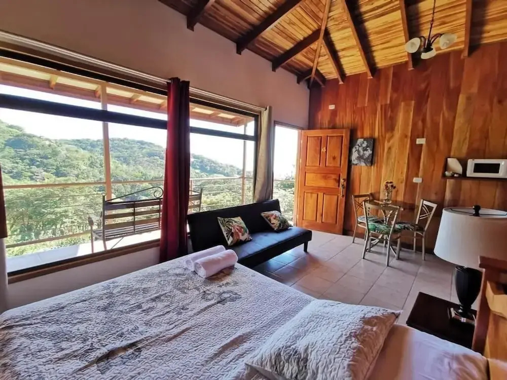 Monteluna Studios Monteverde