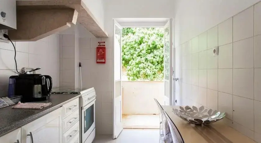 Lisbon City Break Suites