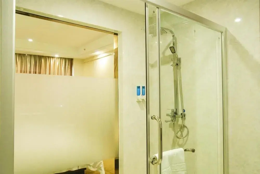 Xuhua Holiday Hotel