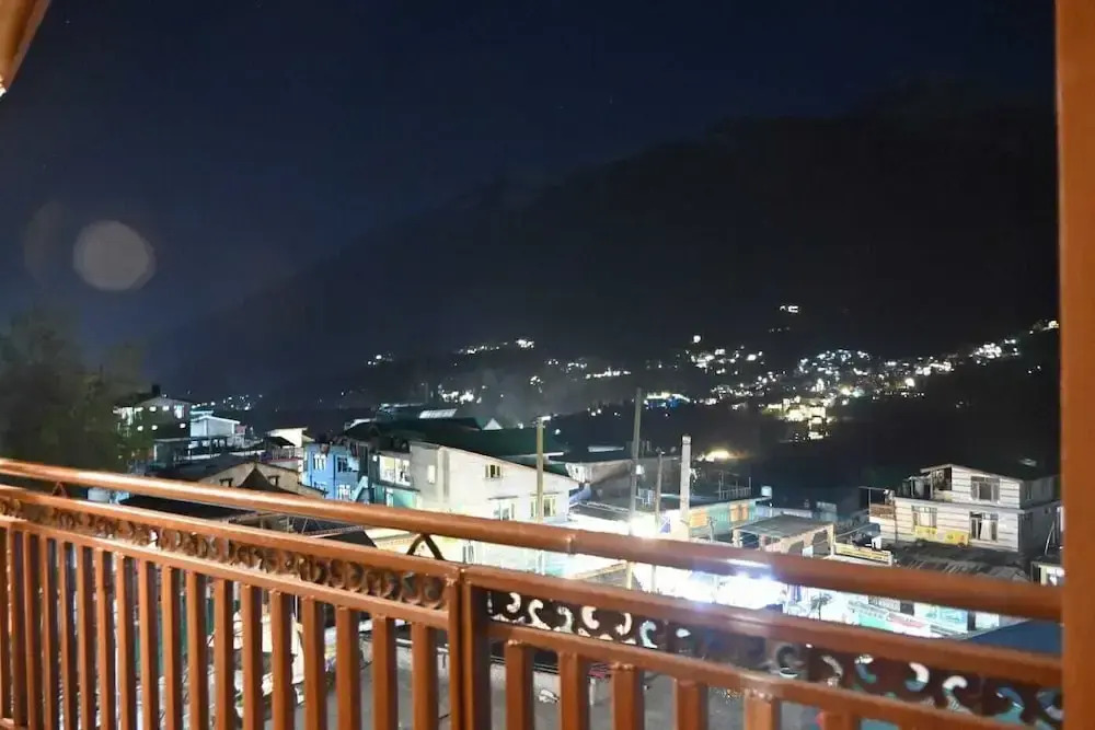 Taj Guest House