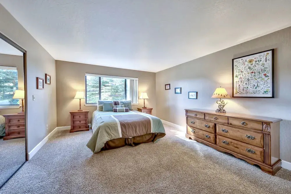 Tahoe Tyrol Lodge  3341ph 4 Bedroom Home