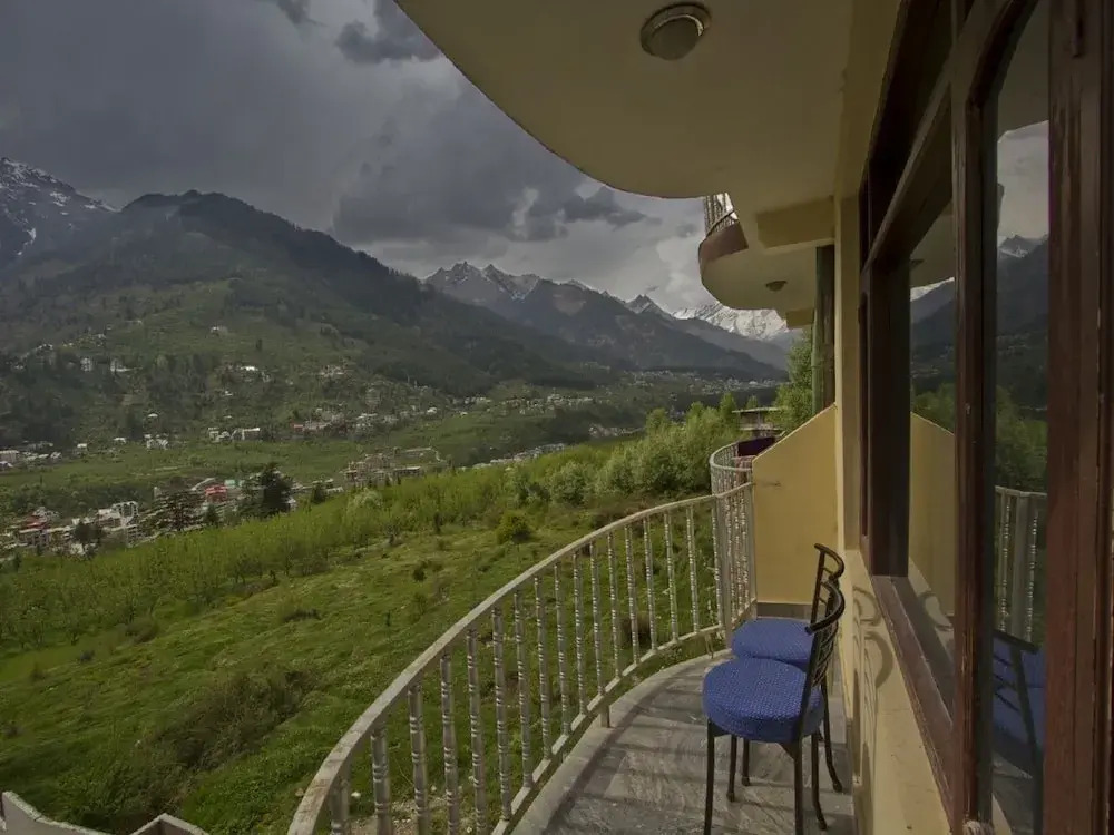 Hotel Peak View