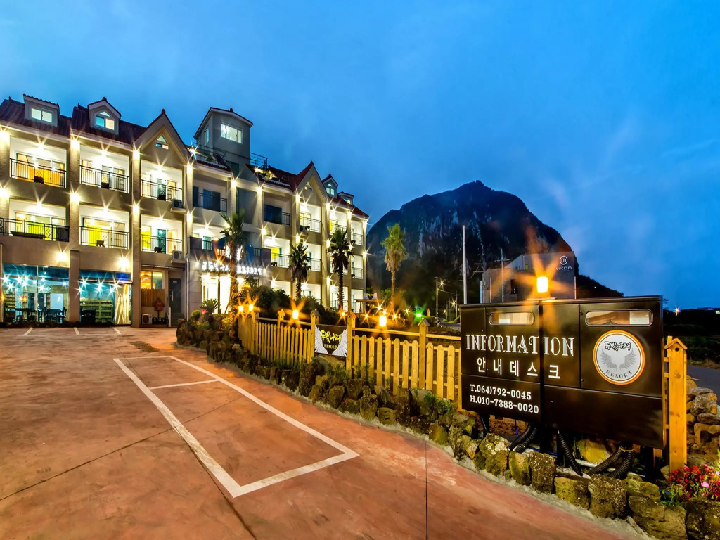 Twobitnalae Resort