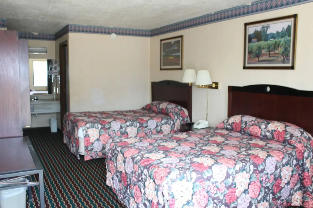 Lebanon Inn Motel