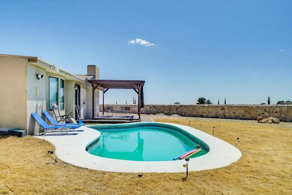 Spacious El Paso Home w/ Seasonal Pool!