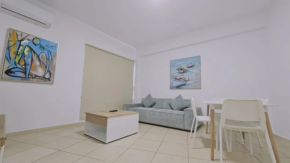 144 AN - Stay Sunny Honey Apartment